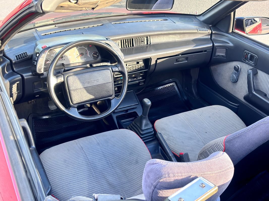 Used 1991 Geo Metro LSi FWD image 10