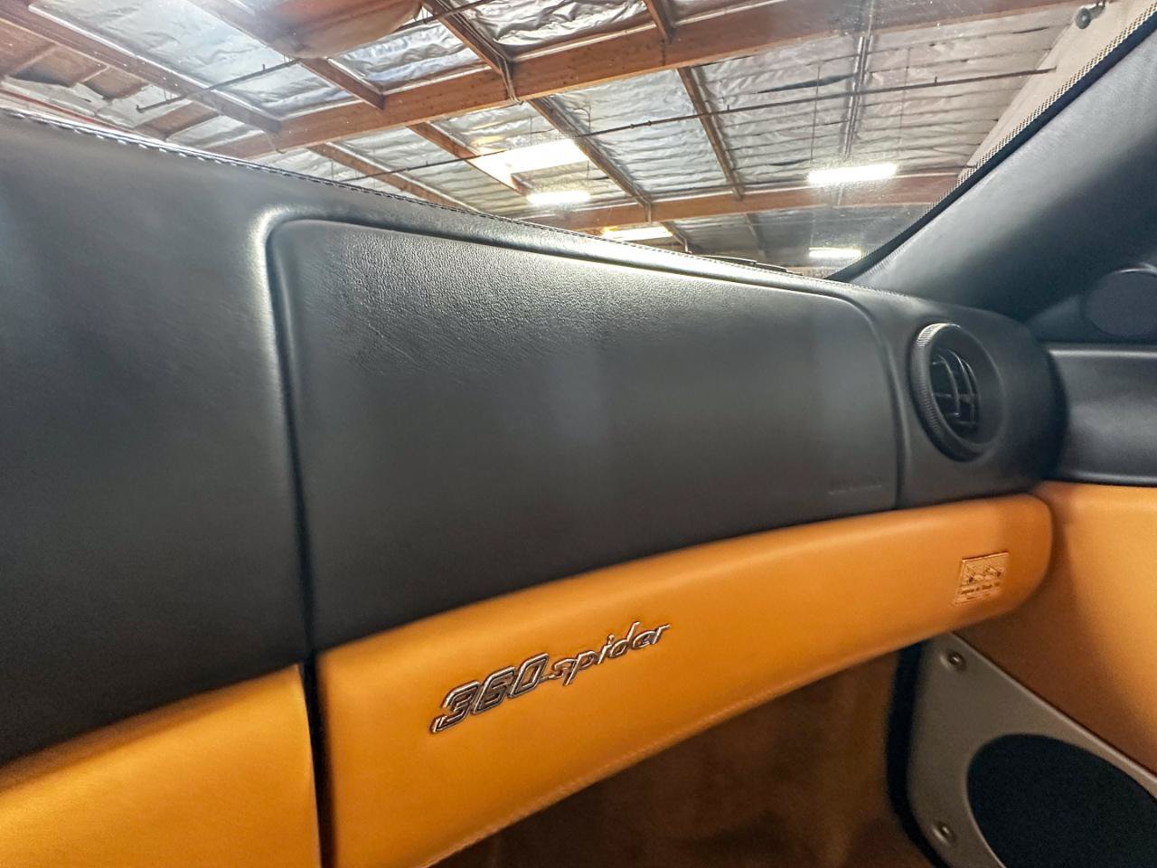 Used 2001 Ferrari 360 Spider RWD image 18
