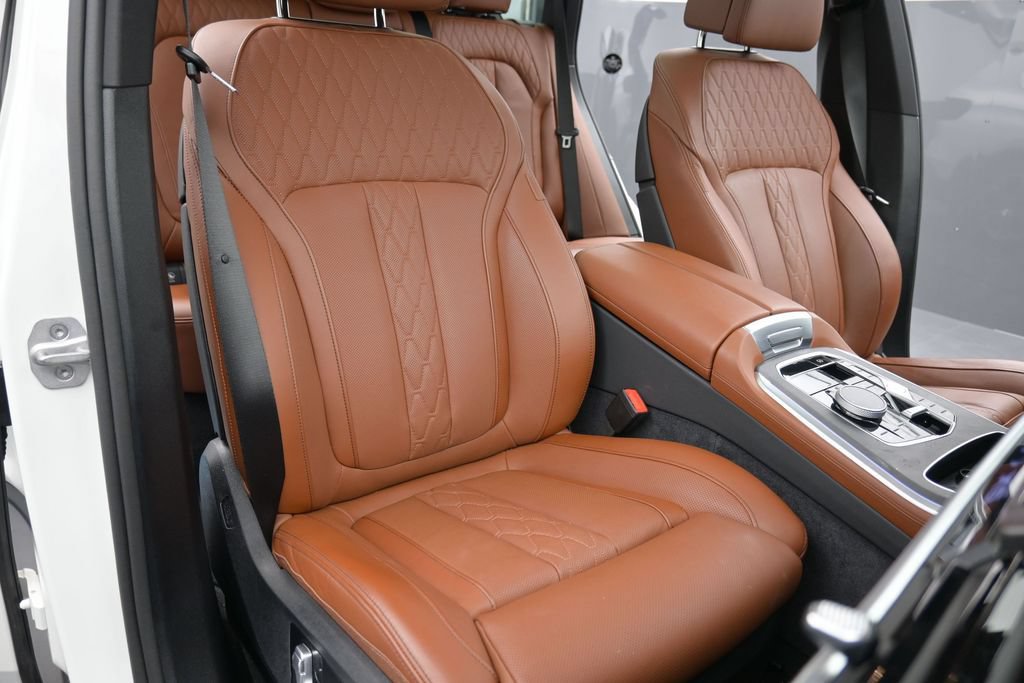 New 2026 BMW X5 xDrive40i AWD/4WD image 21
