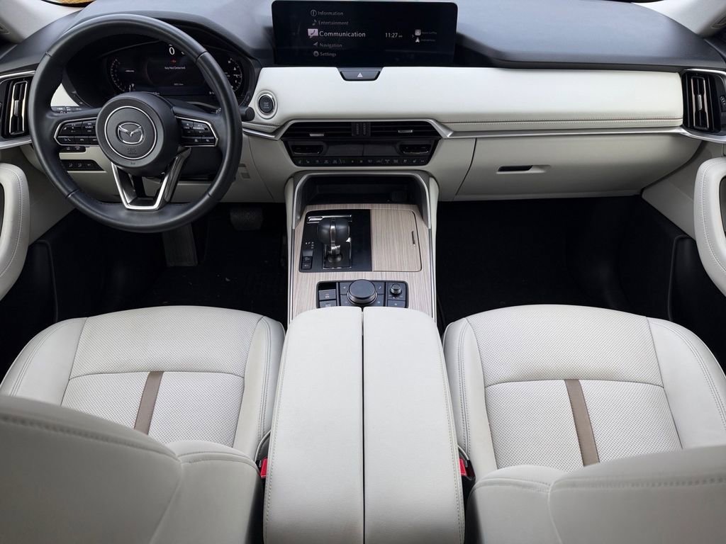 Used 2025 MAZDA CX-90 3.3 Turbo w/ Premium Plus Pkg image 17