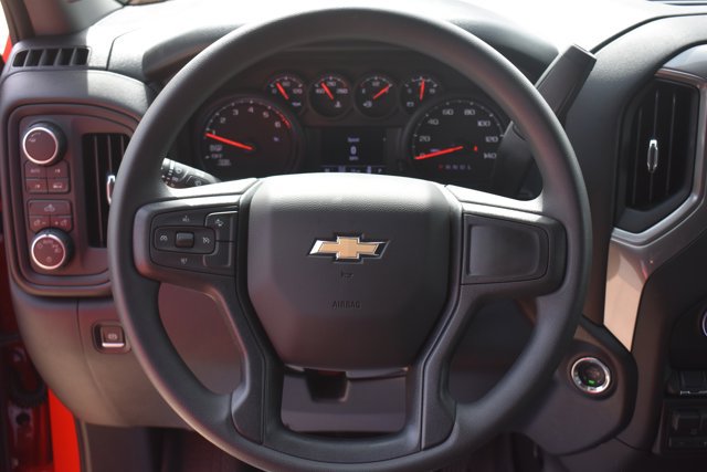 New 2026 Chevrolet Silverado 1500 Custom w/ LPO, Dark Essentials Package AWD/4WD image 21