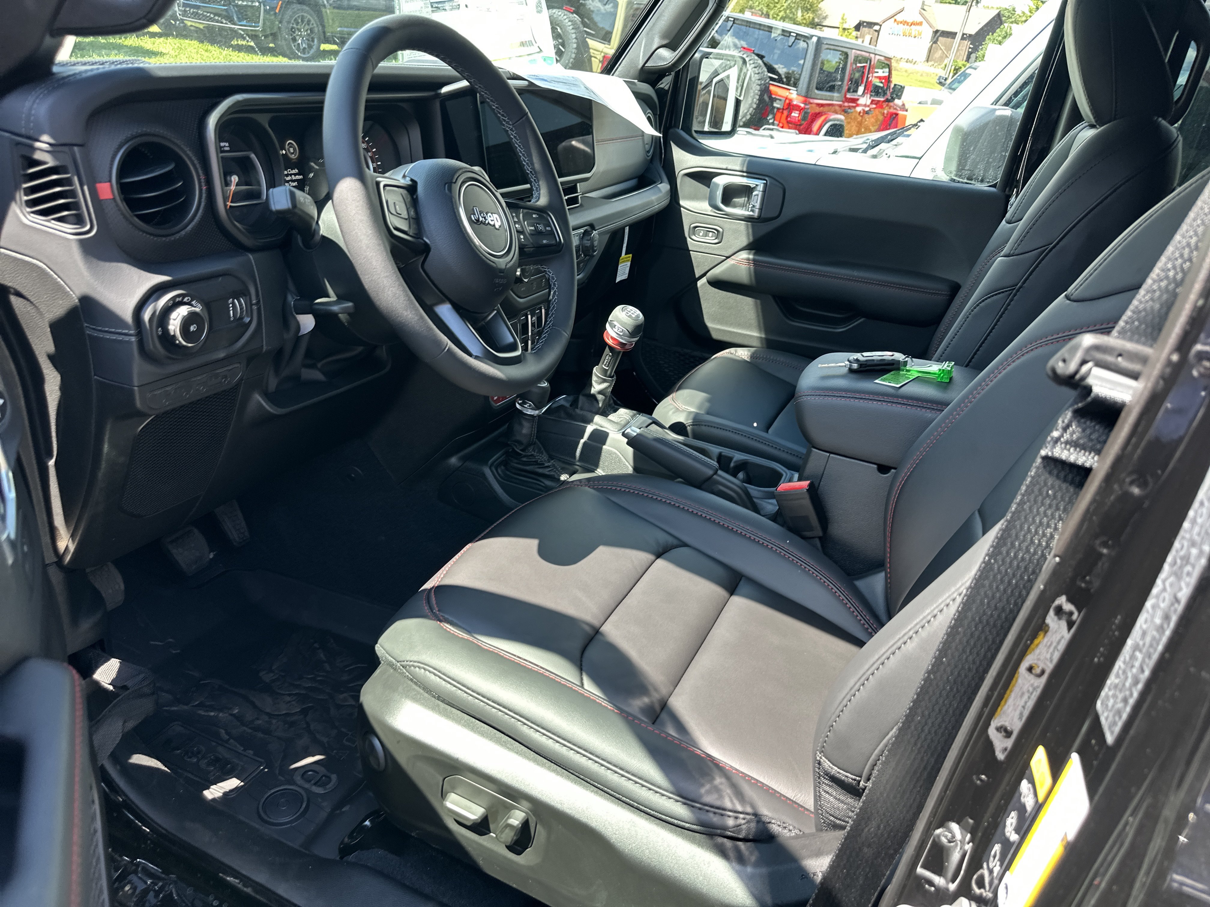 New 2027 Jeep Wrangler Unlimited Rubicon AWD/4WD image 26
