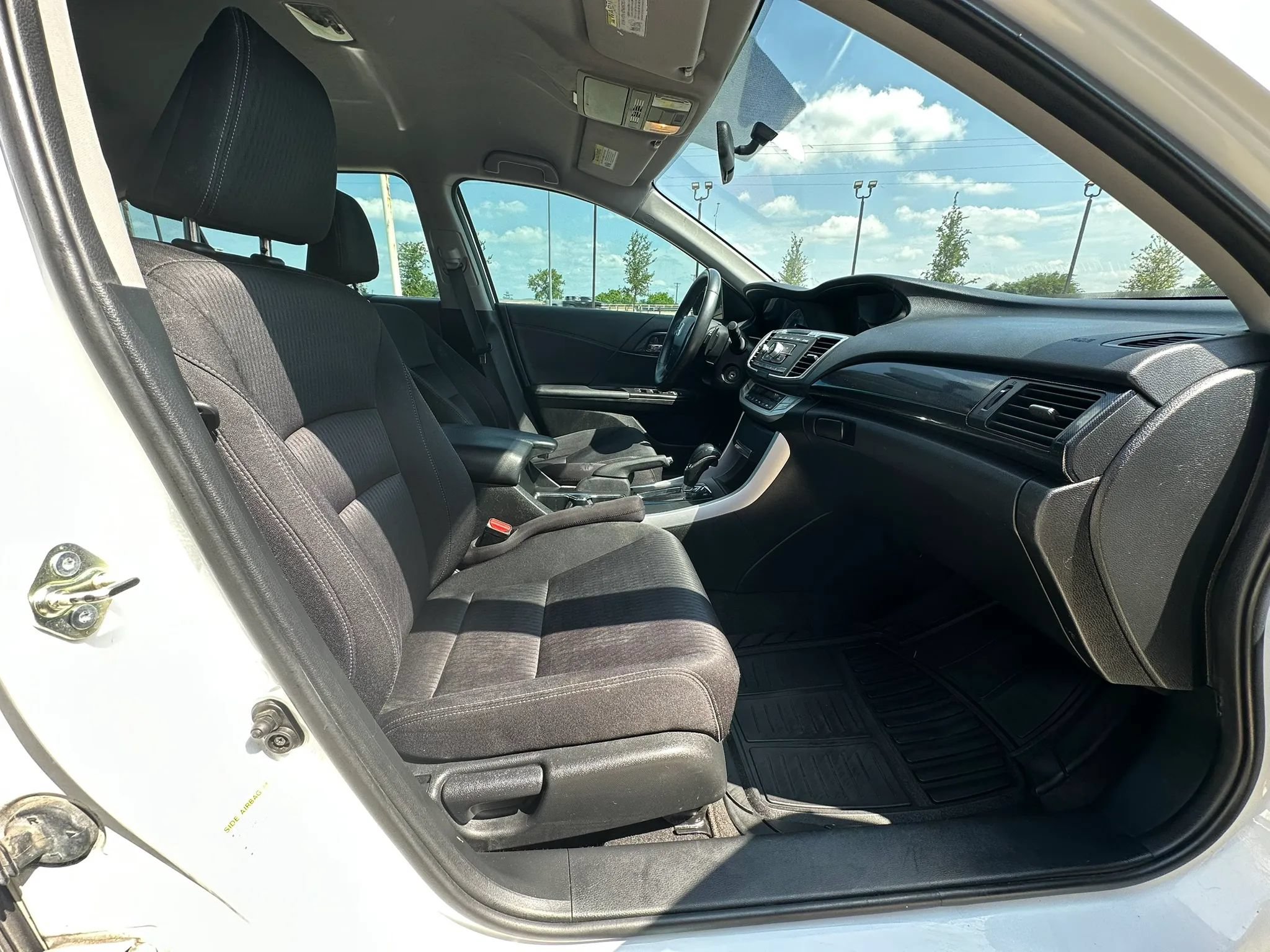 Used 2015 Honda Accord Sport image 17