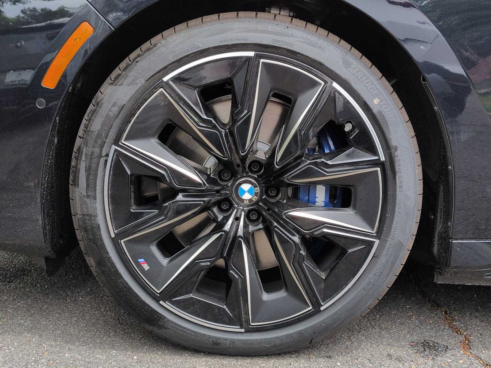 New 2026 BMW i7 xDrive60 AWD/4WD image 14