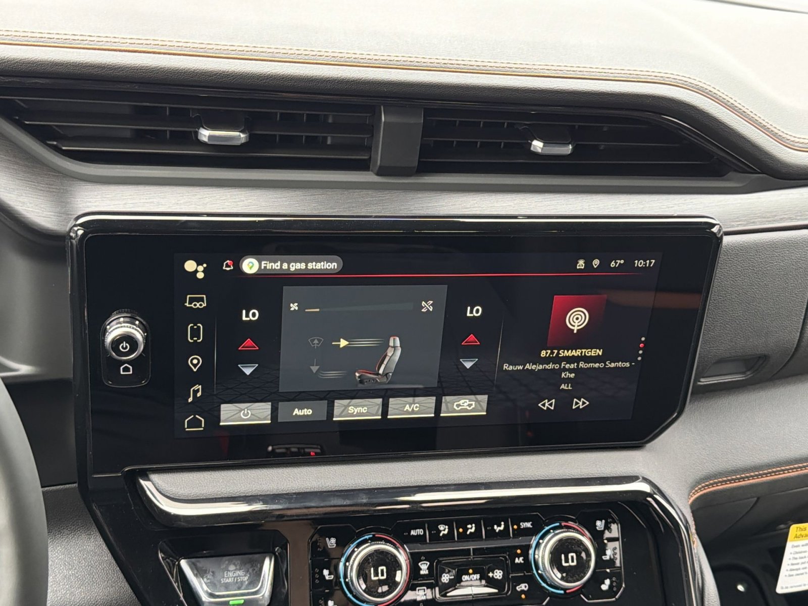 New 2026 GMC Sierra 1500 AT4 w/ AT4 Premium Package AWD/4WD image 21