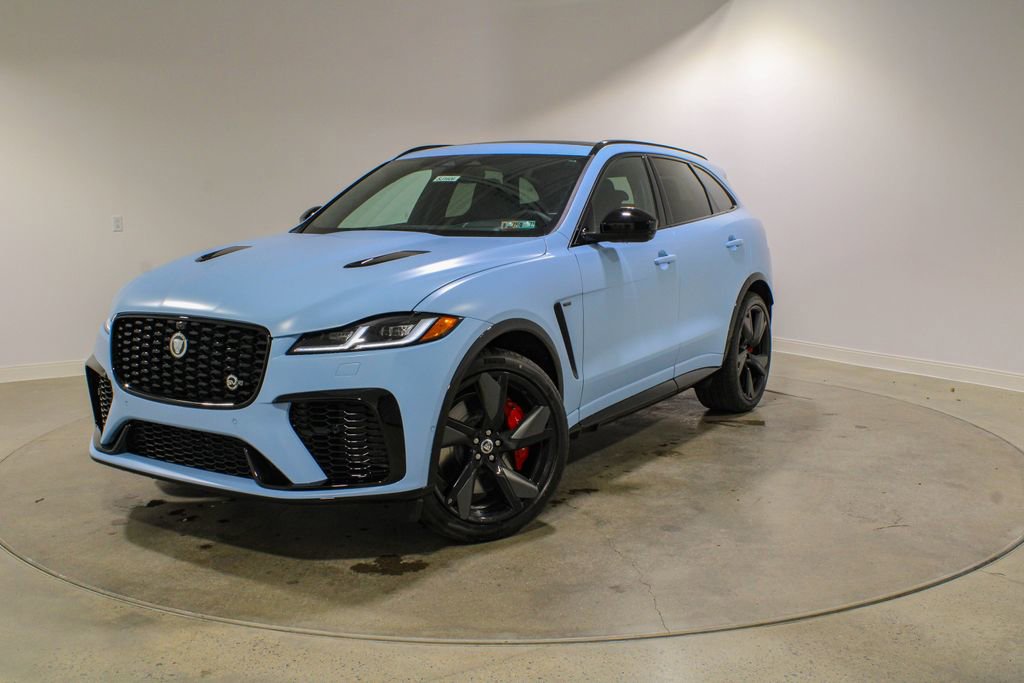 New 2026 Jaguar F-PACE SVR image 1