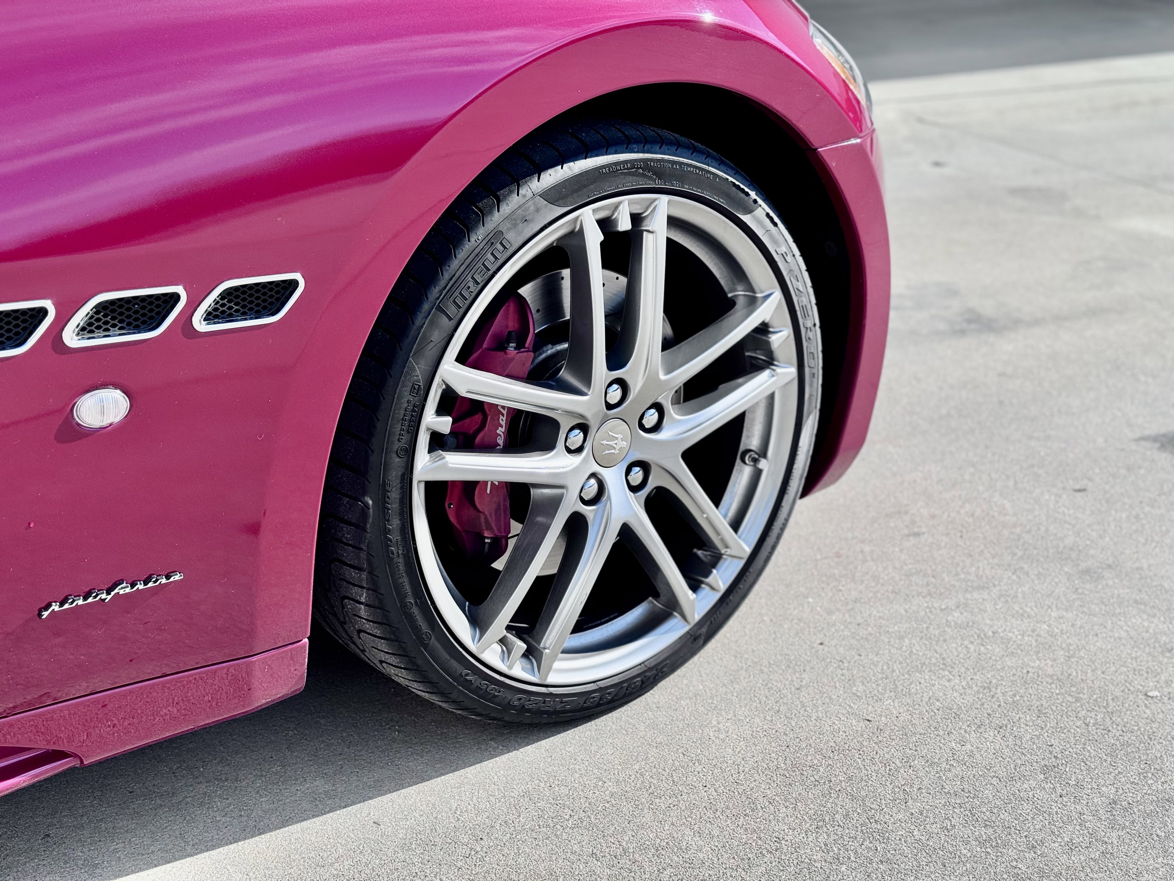 Used 2015 Maserati GranTurismo Sport image 25