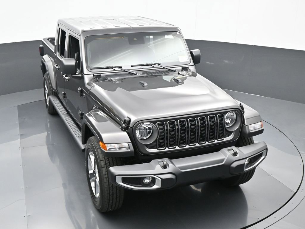 Used 2024 Jeep Gladiator Sport w/ Premium Package image 56