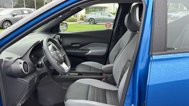 Certified 2024 Nissan Kicks SR w/ SR Premium Package FWD image 9