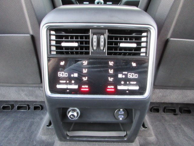 Used 2021 Porsche Cayenne GTS AWD/4WD image 21