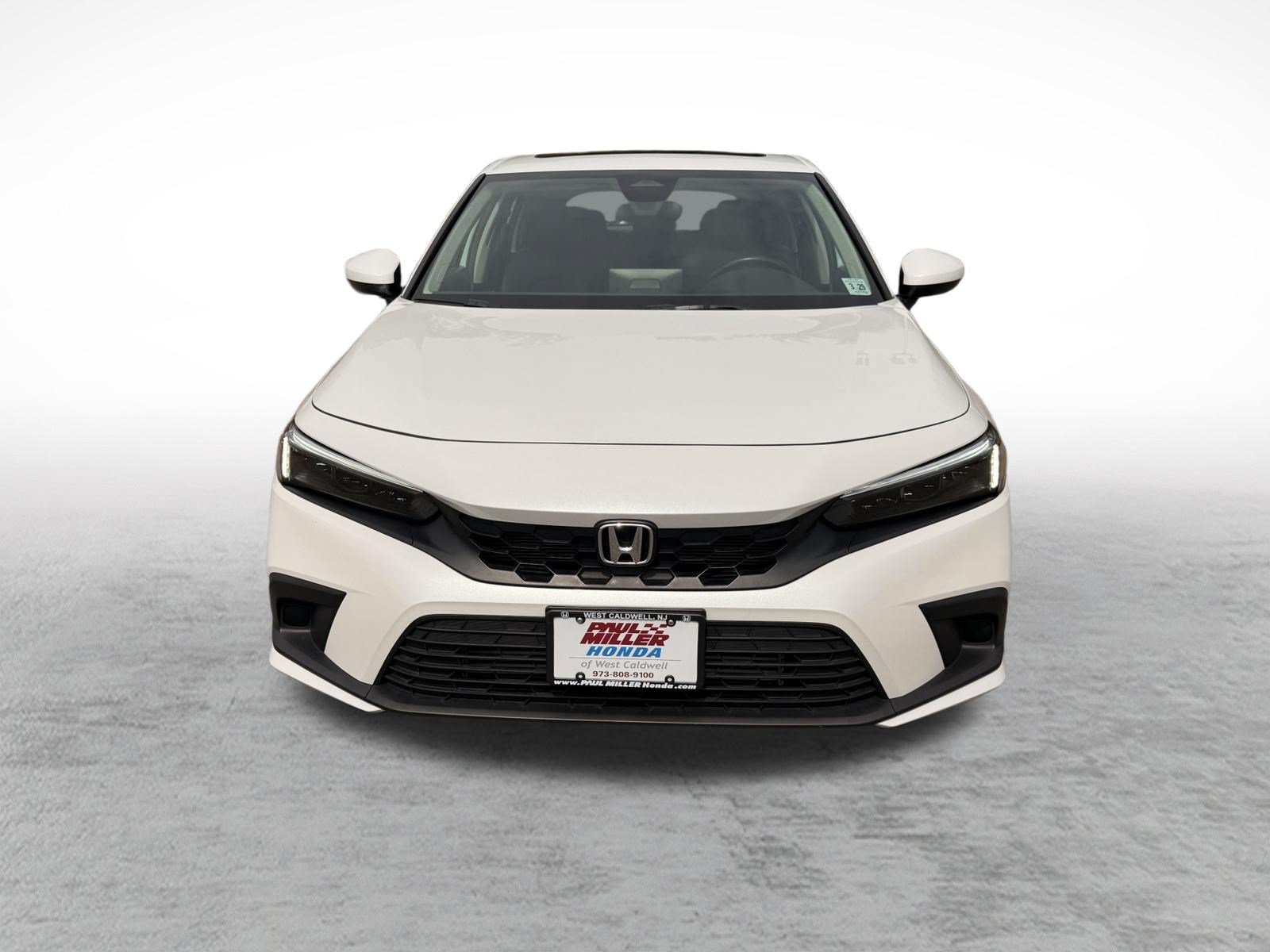 Used 2024 Honda Civic EX-L image 2