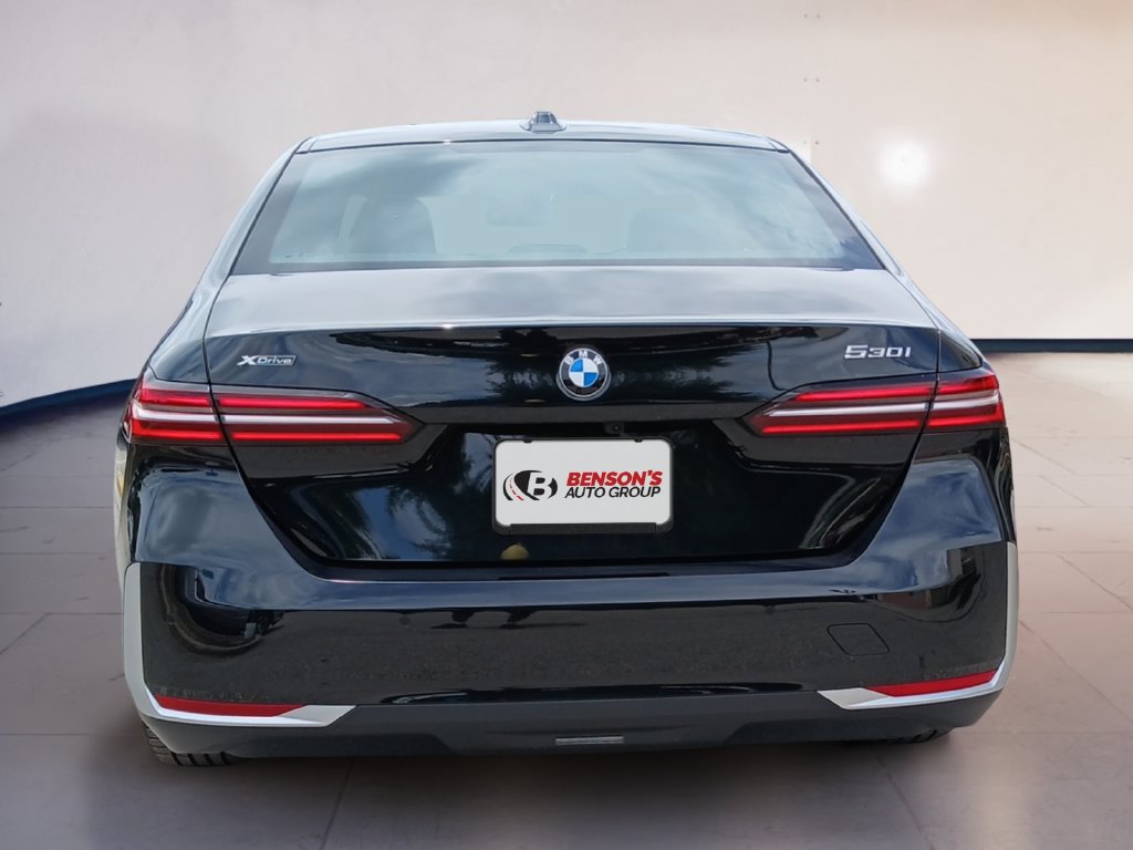 Used 2026 BMW 530i xDrive AWD/4WD image 6