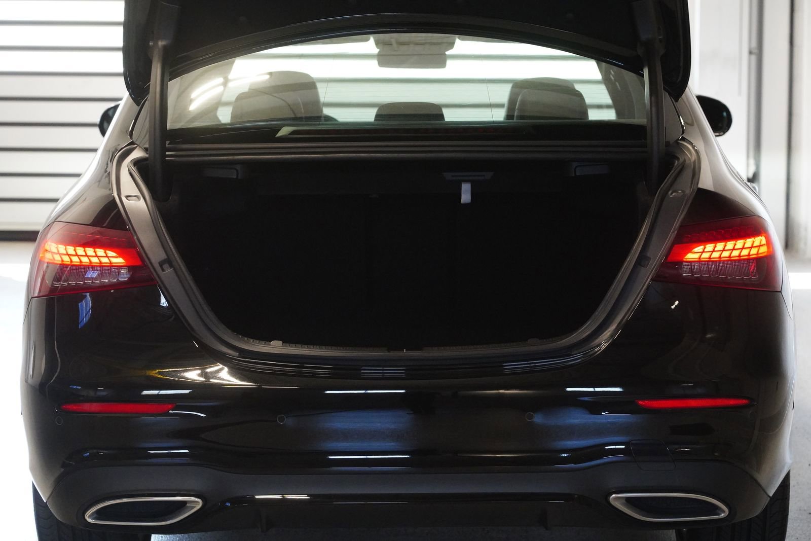 Certified 2023 Mercedes-Benz E 450 4MATIC Sedan image 30