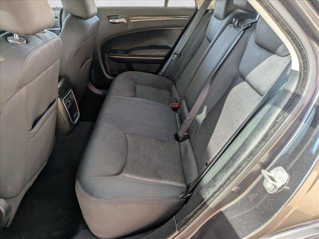 Used 2023 Chrysler 300 Touring w/ Sport Appearance Package image 17