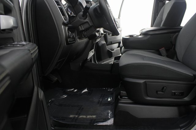 Used 2024 RAM 2500 Big Horn w/ Bed Utility Group image 15