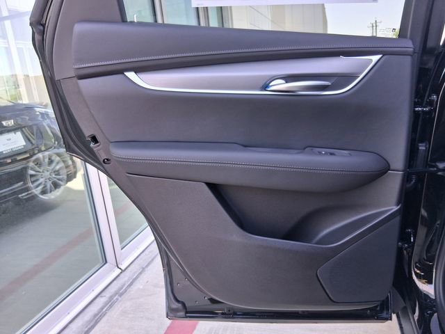 New 2026 Cadillac XT5 Luxury w/ LPO, Floor Liner Package image 19
