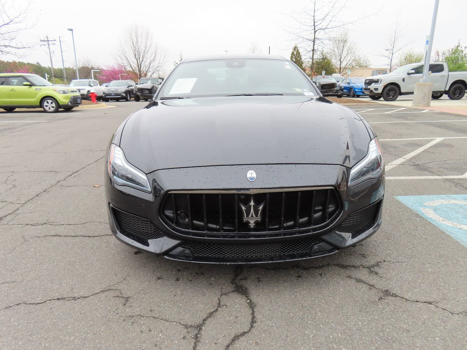 Used 2022 Maserati Quattroporte Modena Q4 image 2