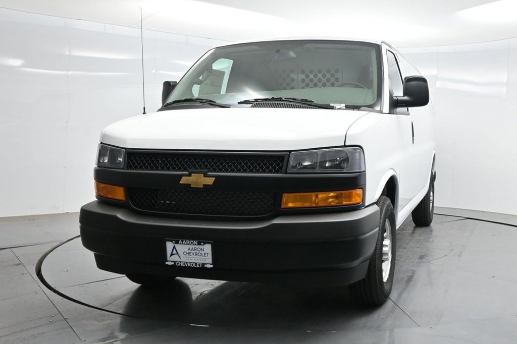 New 2026 Chevrolet Express 2500 w/ Driver Convenience Package RWD image 2