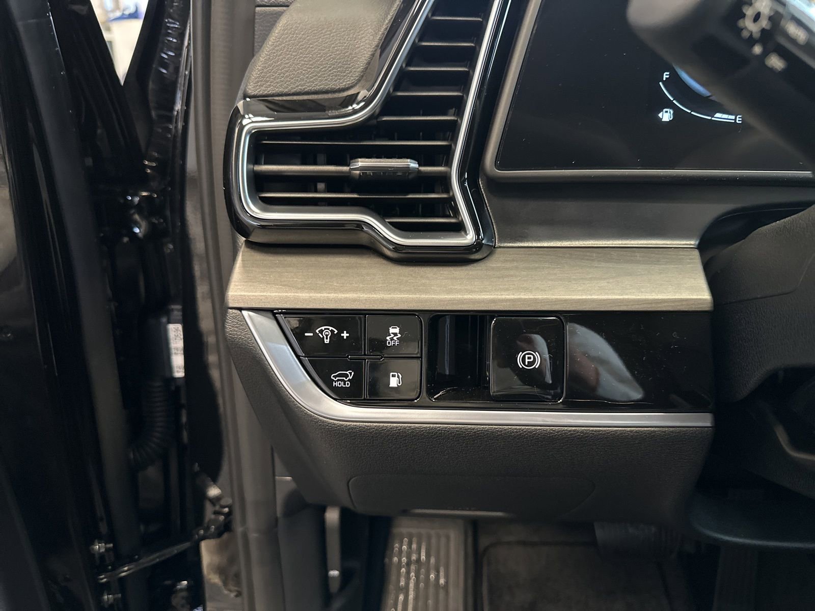 New 2025 Kia Sportage X-Line image 18