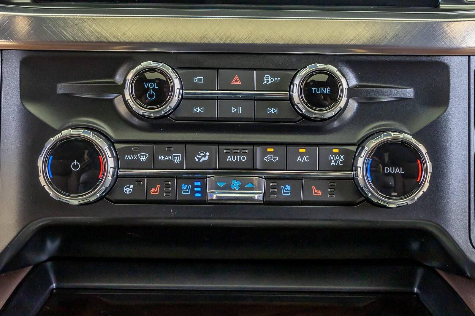 Used 2026 Ford F450 King Ranch w/ Chrome Package AWD/4WD image 25