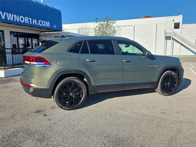New 2026 Volkswagen Atlas Cross Sport SE image 3