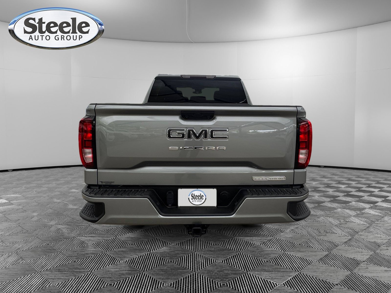 Certified 2025 GMC Sierra 1500 Elevation RWD image 4