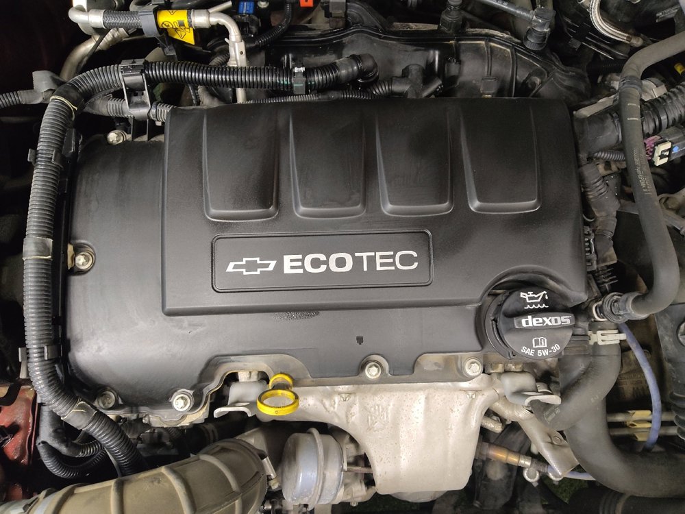 Used 2016 Chevrolet Cruze LT w/ Technology Package image 30