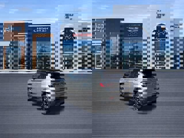 Used 2022 Jeep Compass Limited image 3