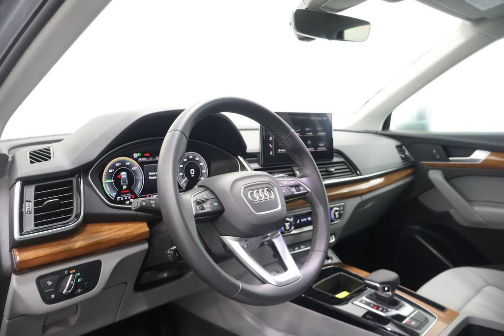 Used 2021 Audi Q5 e Premium AWD/4WD image 15