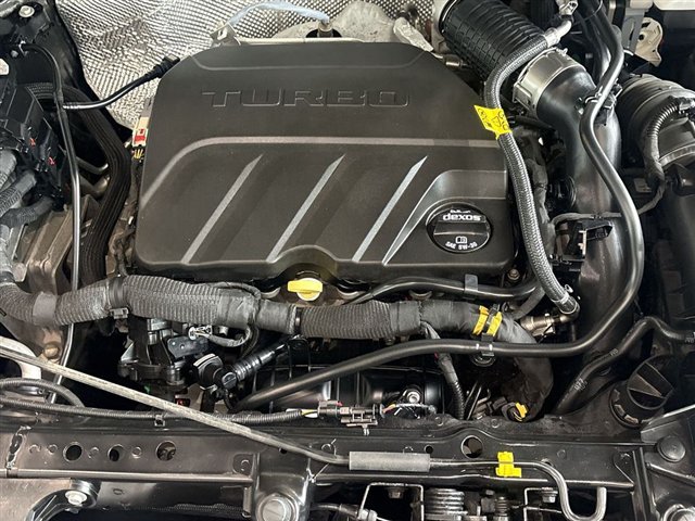Certified 2022 Chevrolet TrailBlazer LT w/ Convenience Package FWD image 28
