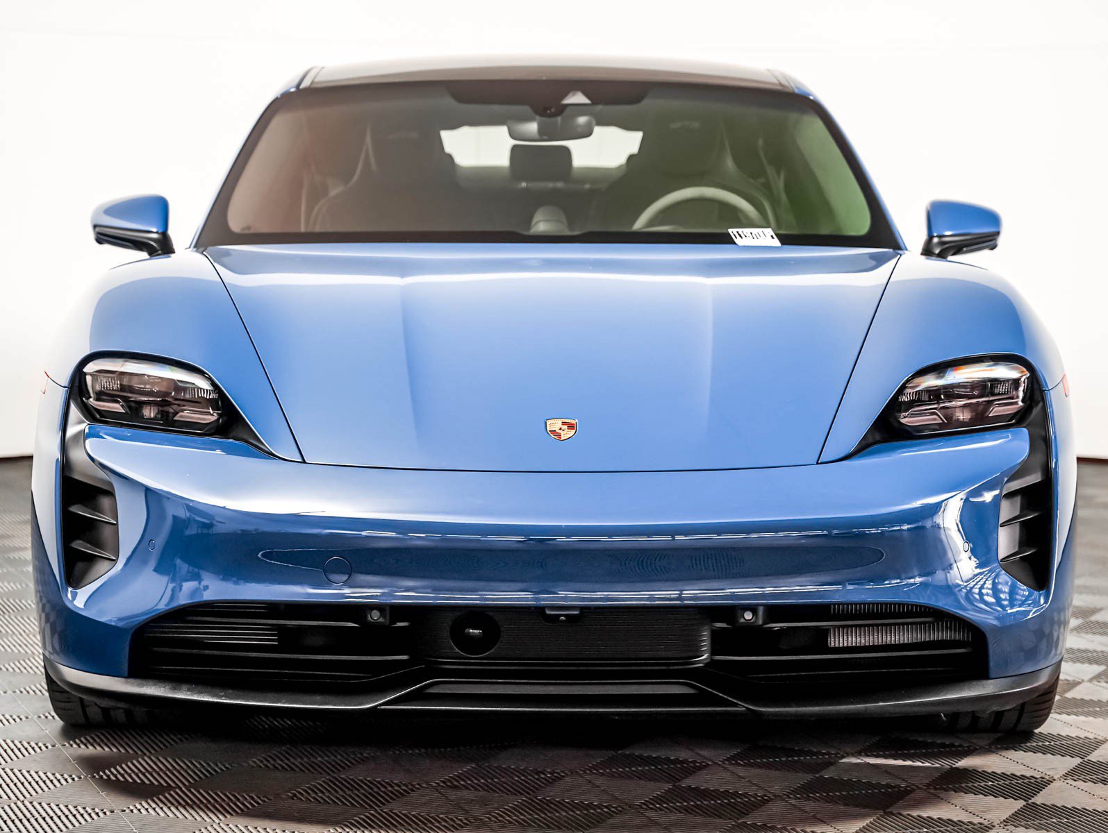 Certified 2023 Porsche Taycan GTS AWD/4WD image 7