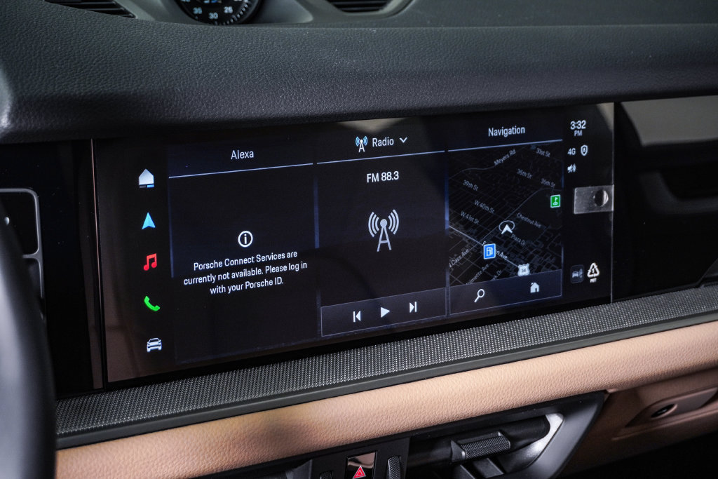 New 2026 Porsche Cayenne Coupe AWD/4WD image 22
