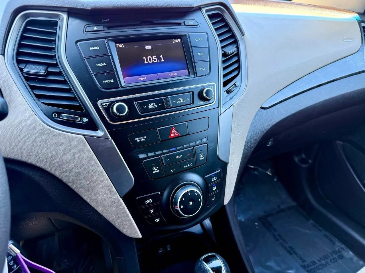 Used 2017 Hyundai Santa Fe Sport image 13