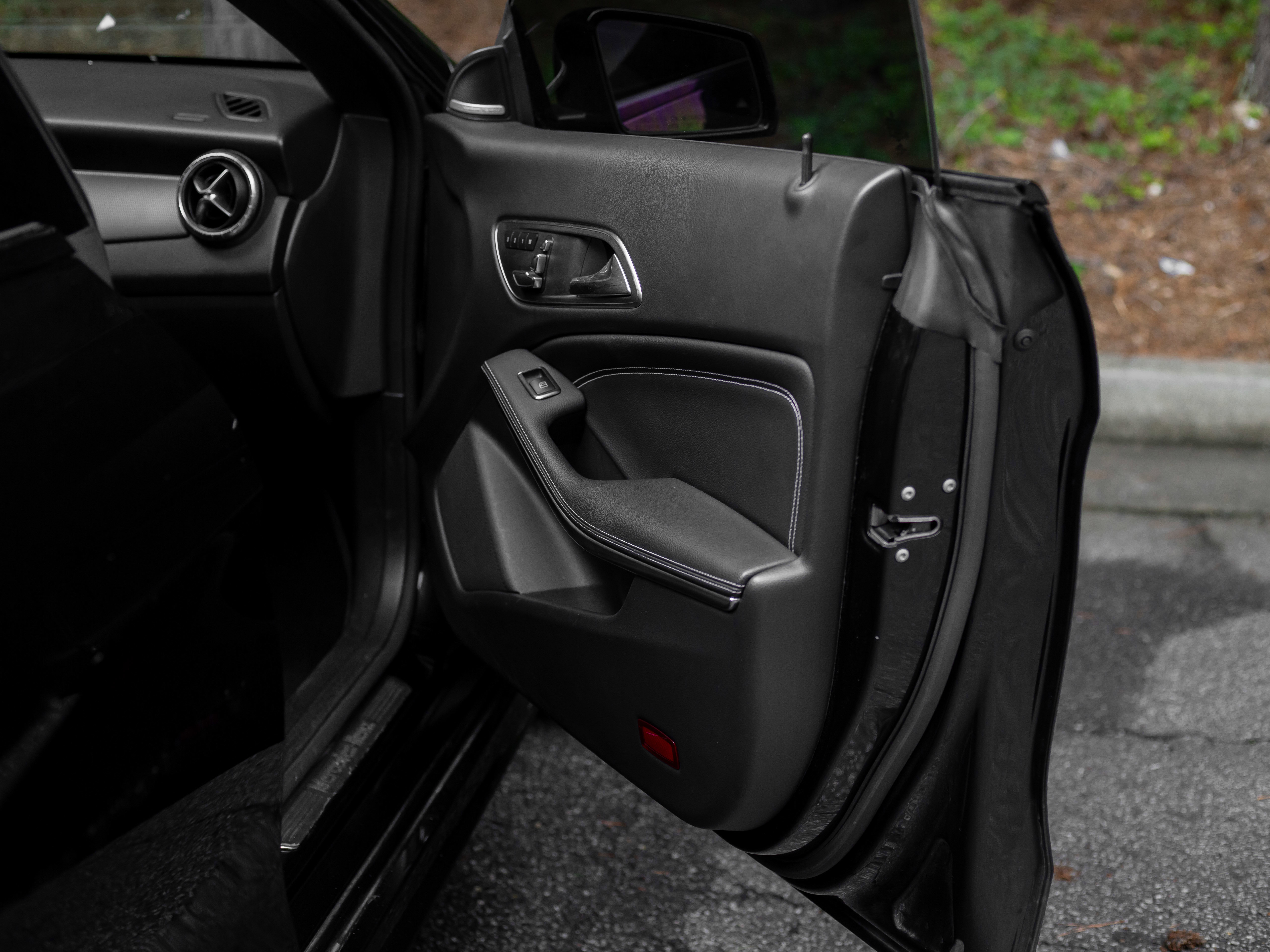 Used 2019 Mercedes-Benz CLA 250 image 17