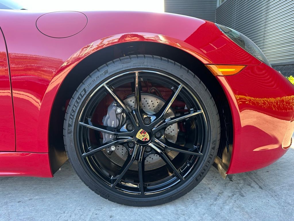 Certified 2025 Porsche 718 Cayman image 15