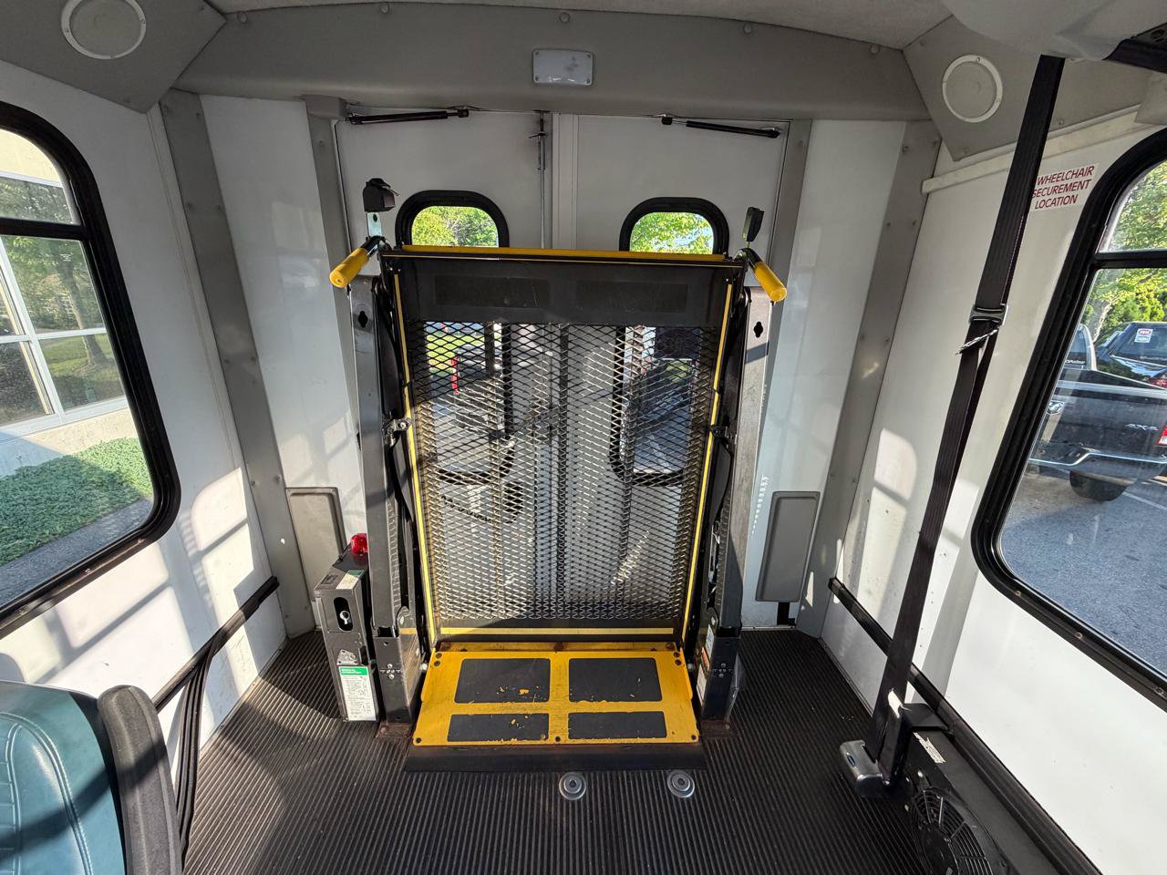 Used 2017 Ford E-350 and Econoline 350 Super Duty w/ Shuttle Bus Prep Package RWD image 28