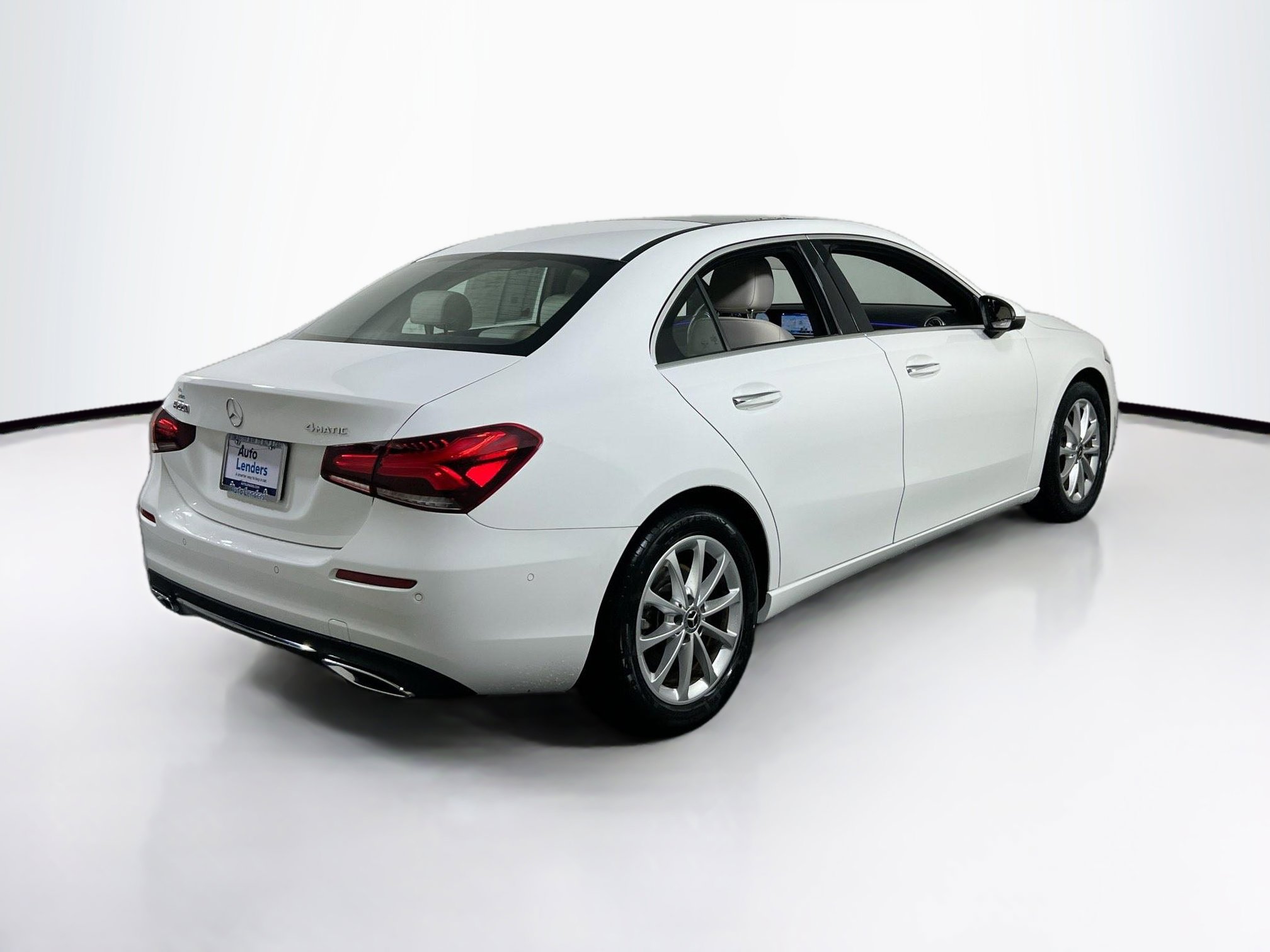 Used 2022 Mercedes-Benz A 220 4MATIC image 5