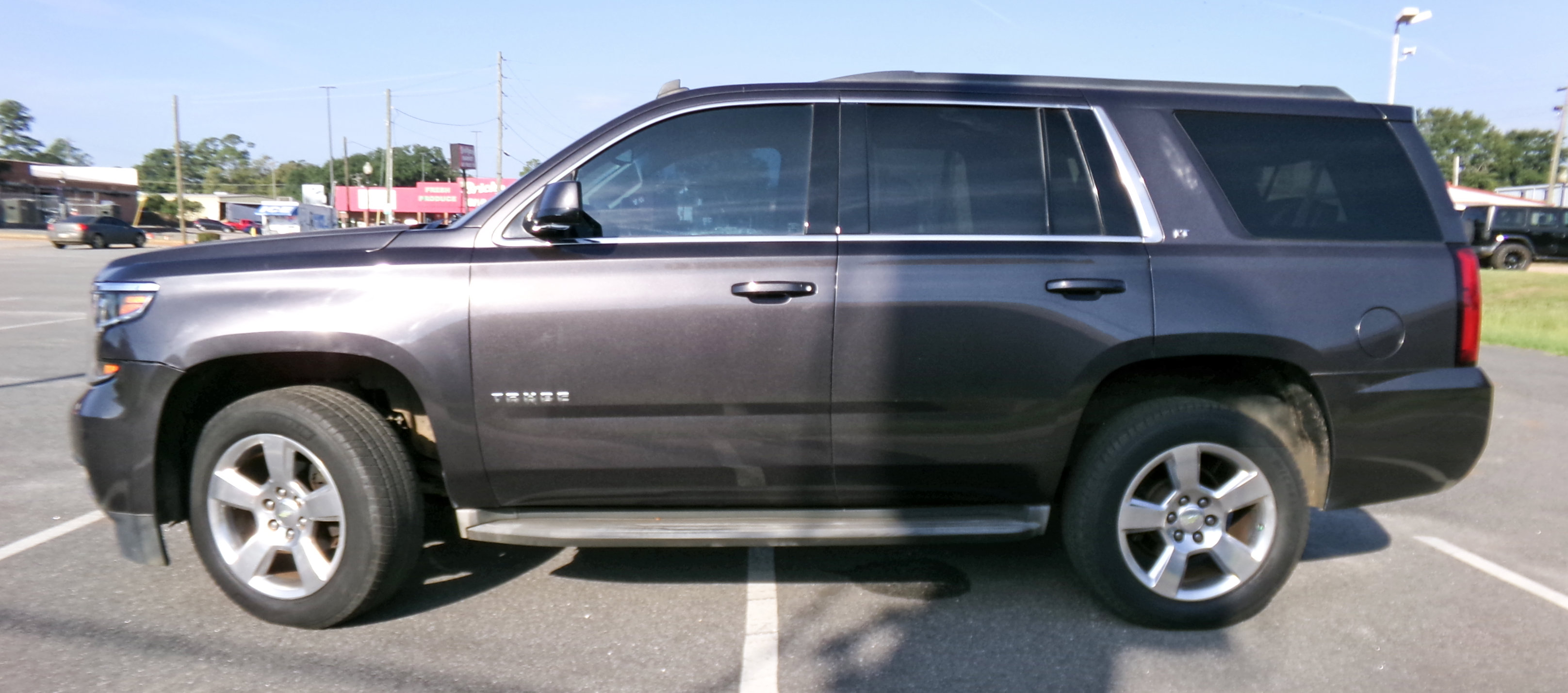 Used 2015 Chevrolet Tahoe LT AWD/4WD image 2