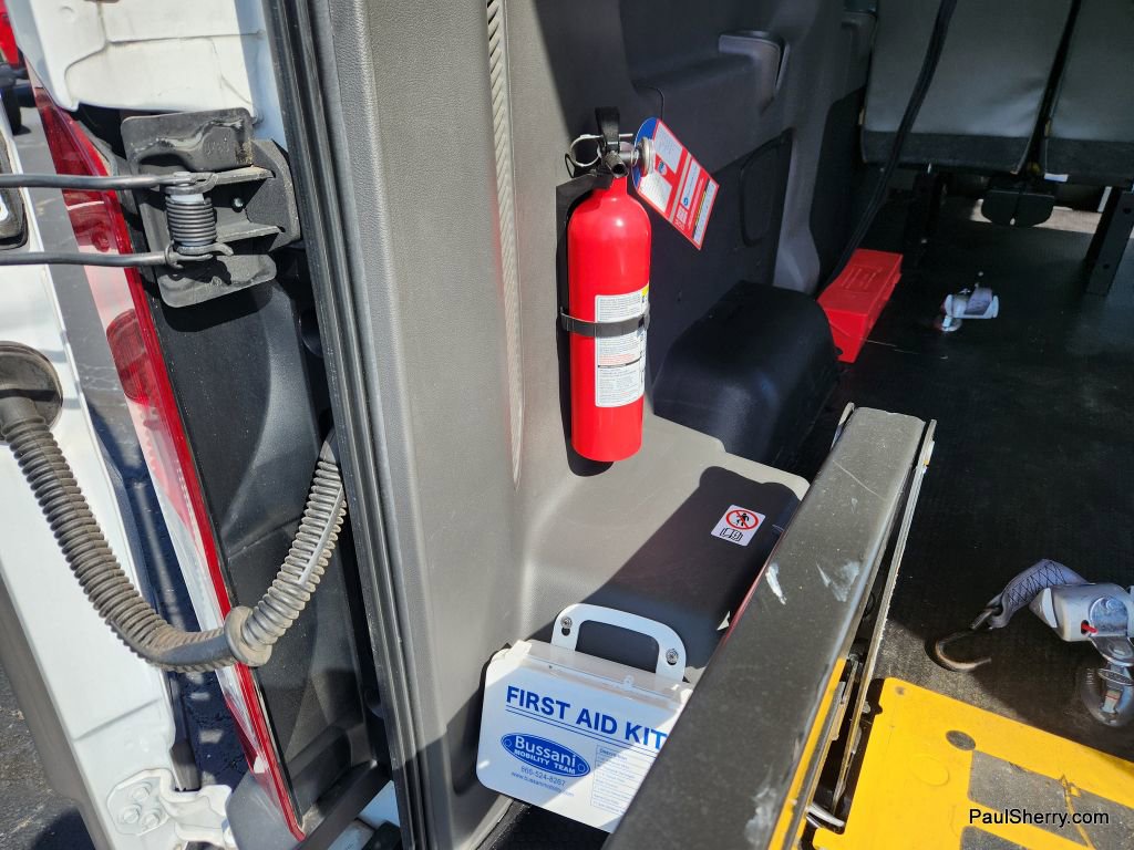 Used 2020 Ford Transit 150 XL image 39