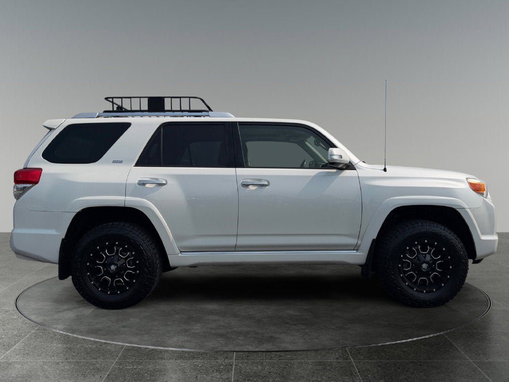 Used 2013 Toyota 4Runner SR5 w/ Convenience Pkg AWD/4WD image 11