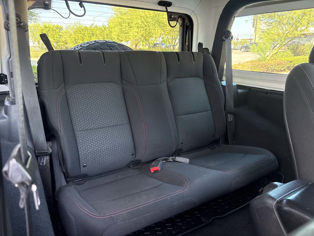 Used 2019 Jeep Wrangler Rubicon AWD/4WD image 12