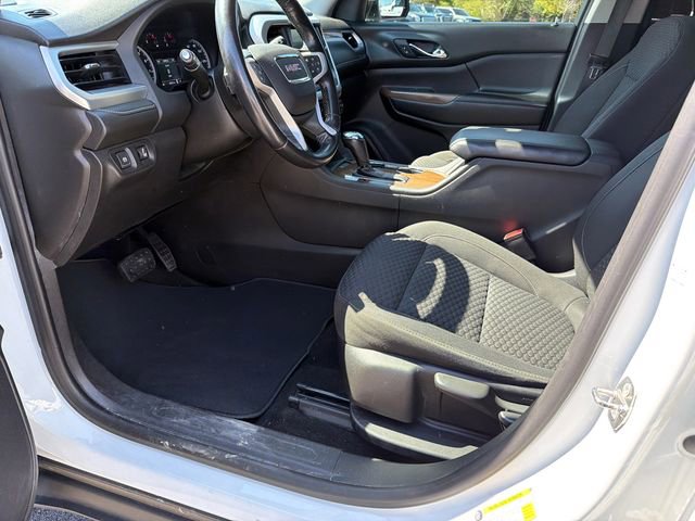 Used 2018 GMC Acadia SLE image 9