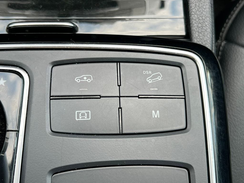 Used 2019 Mercedes-Benz GLS 450 4MATIC image 32