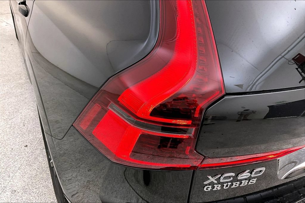 New 2026 Volvo XC60 T8 Core w/ Climate Package AWD/4WD image 27