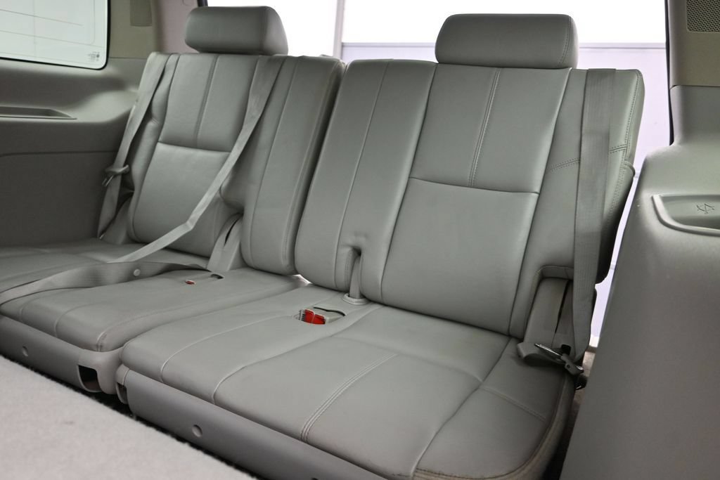 Used 2013 Chevrolet Tahoe LT RWD image 25