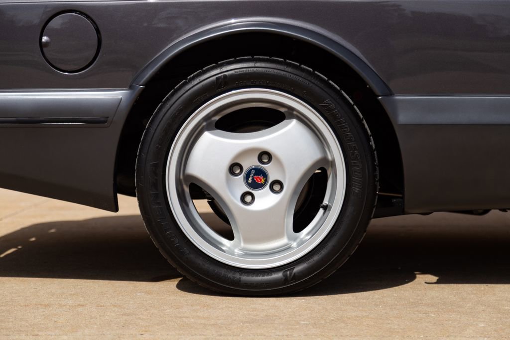 Used 1988 Saab 900 Turbo image 11
