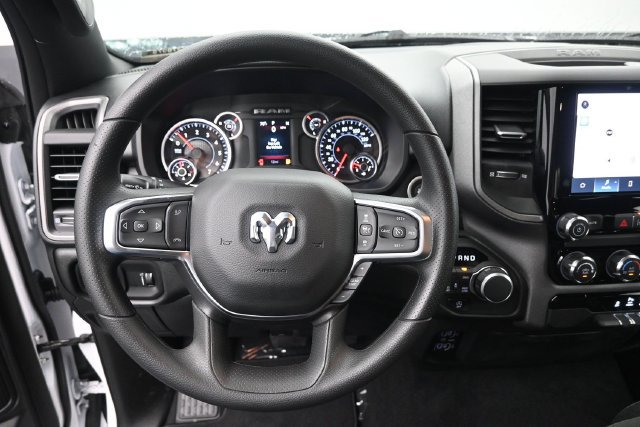 New 2027 RAM 1500 Express AWD/4WD image 16
