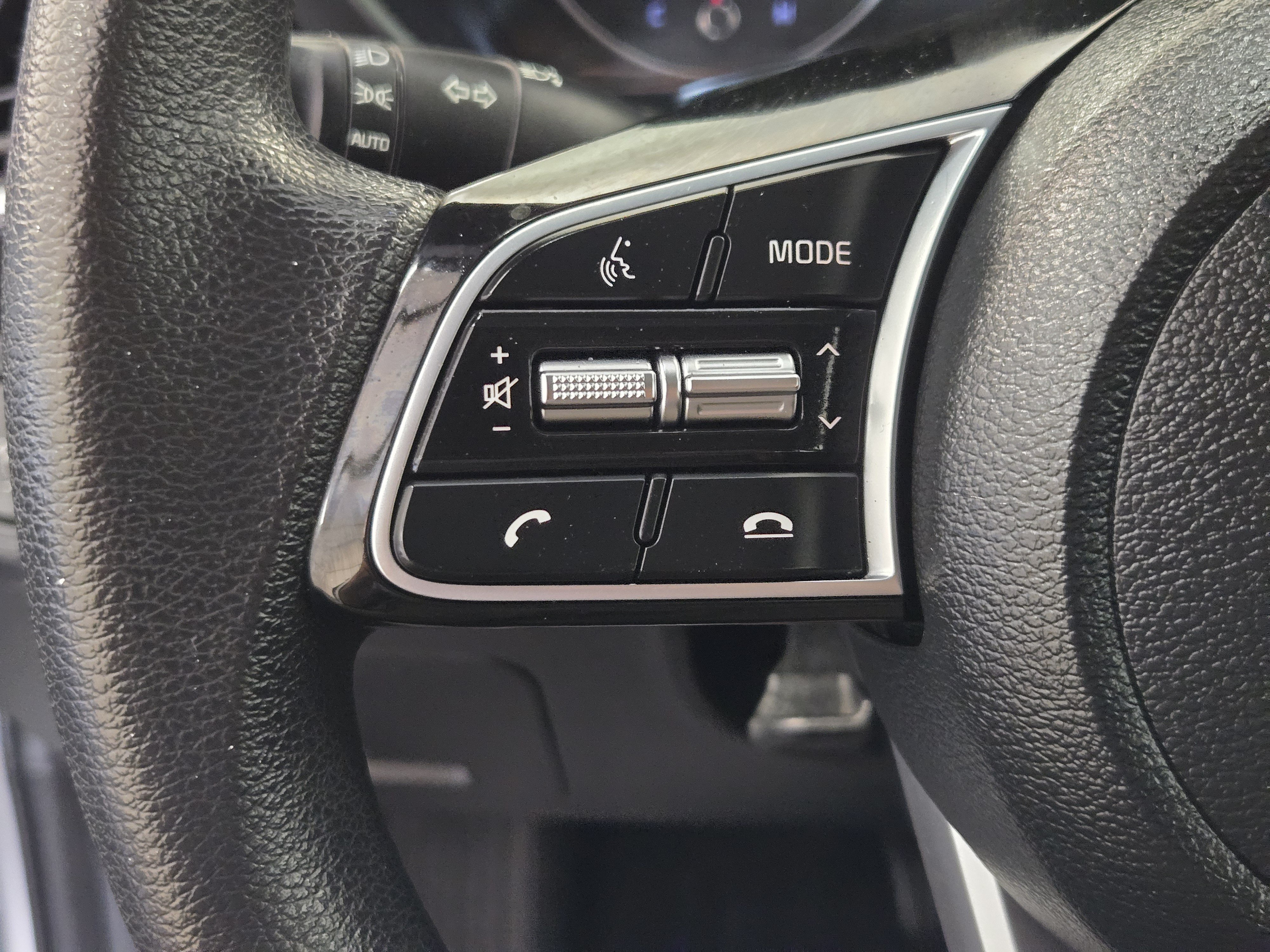 Used 2020 Kia Forte LXS FWD image 27