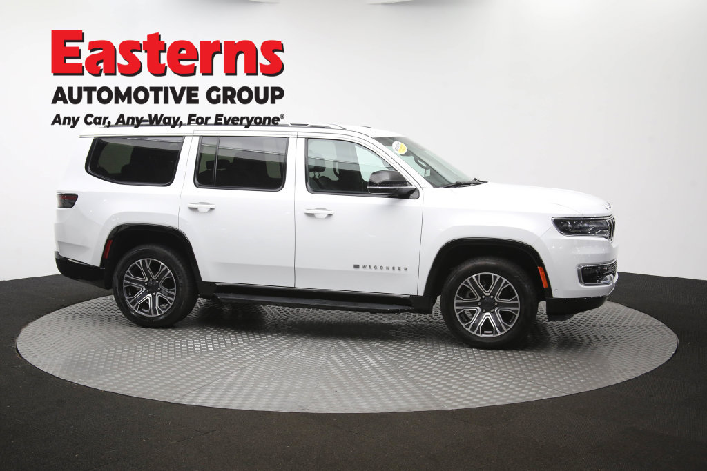 Used 2024 Jeep Wagoneer Series II w/ Flexible Seating Group RWD image 51