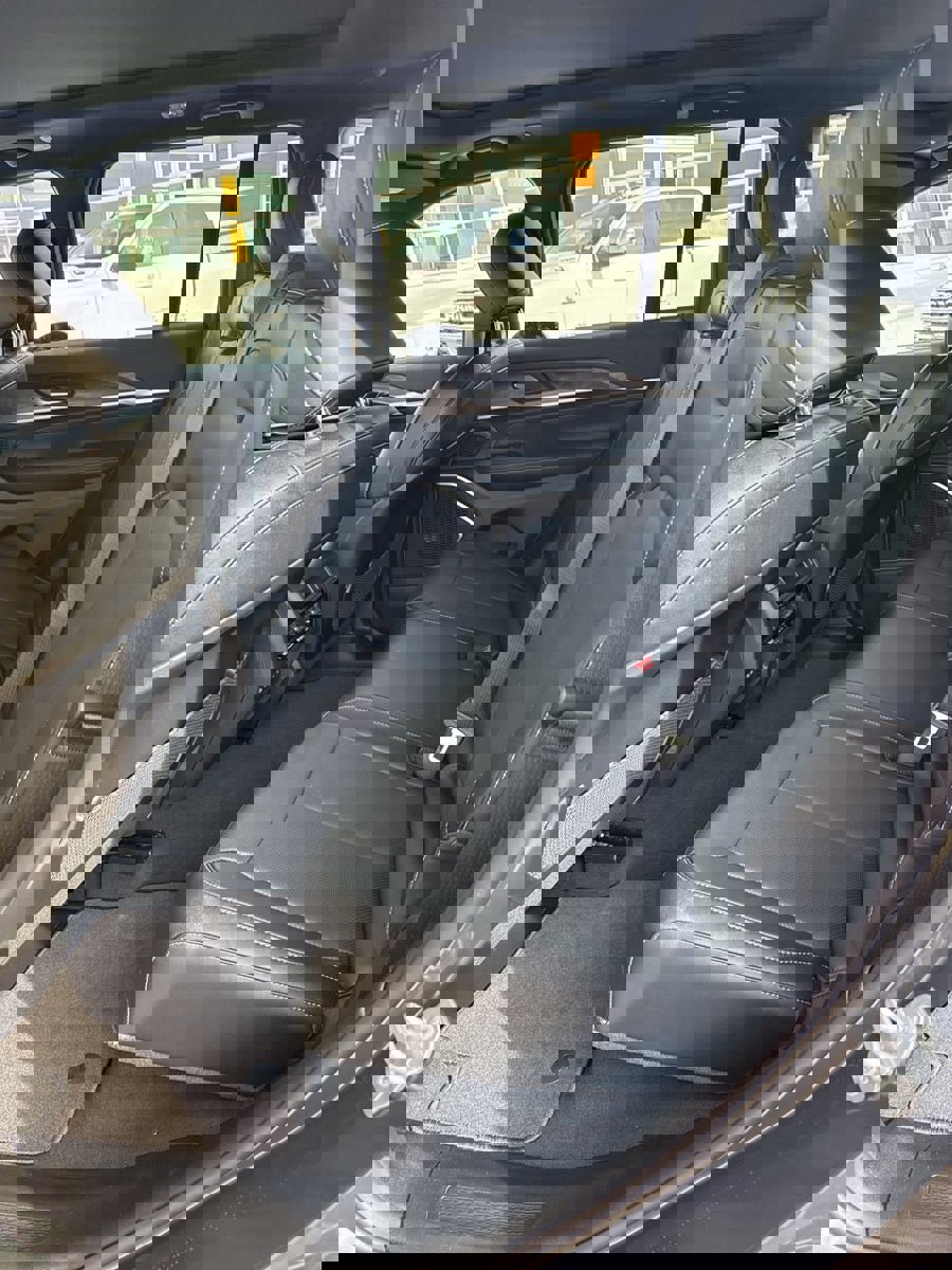 New 2026 Jeep Grand Cherokee Limited image 28